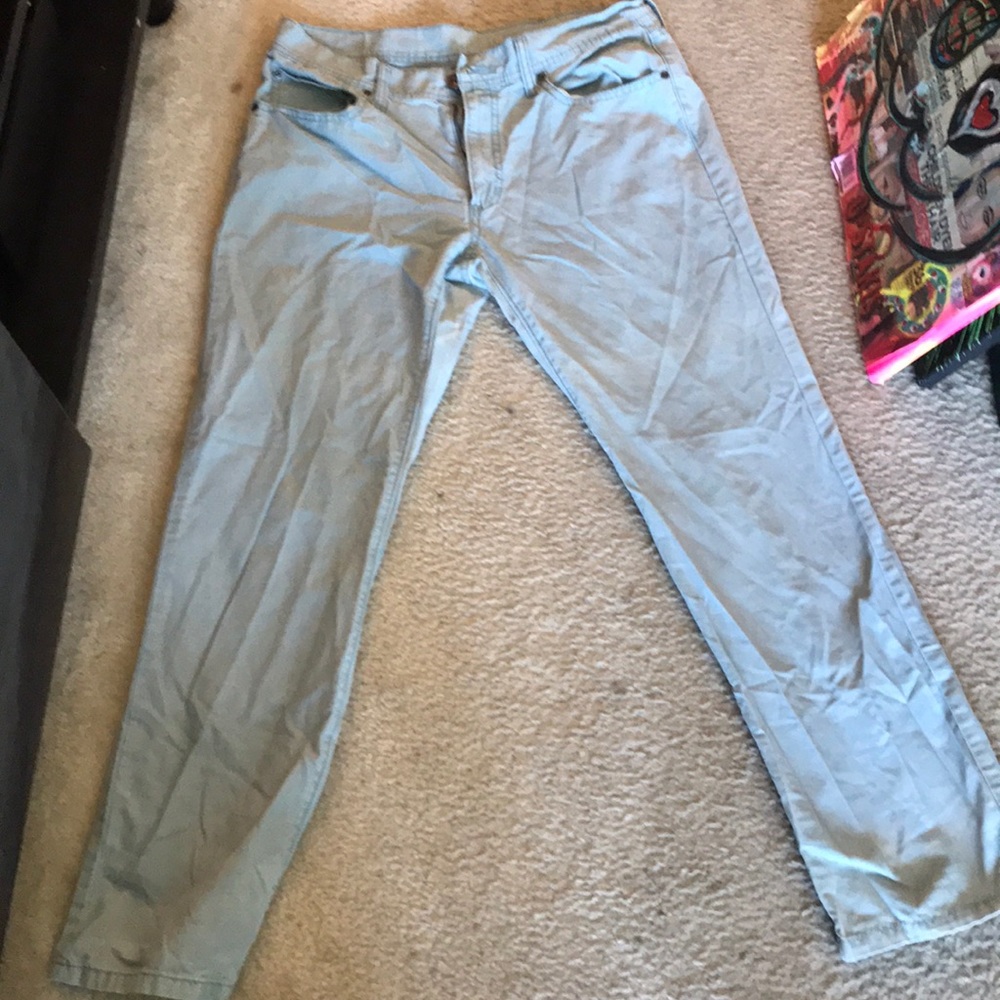 Like new Sonoma Blue jeans size 34x32.